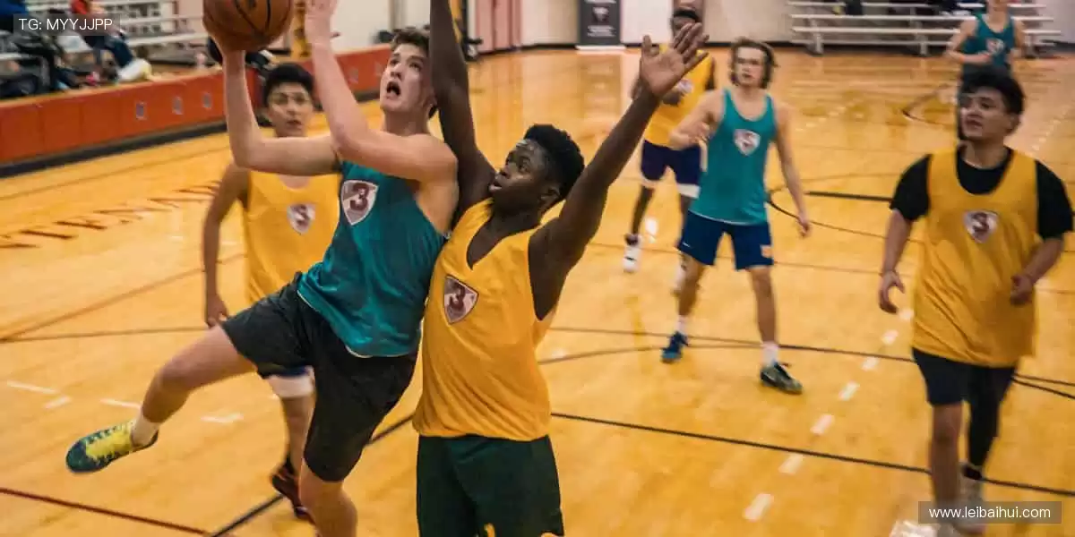 全球赛事同步直播,实时数据掌控赛场!📊 每一秒都不容错过!